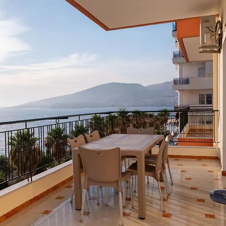 Starlight * Sarande